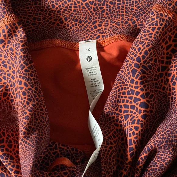 Lululemon Wunder Train 25” - Picture 3 of 3